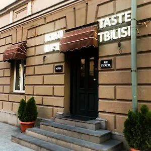 Отель Taste ***